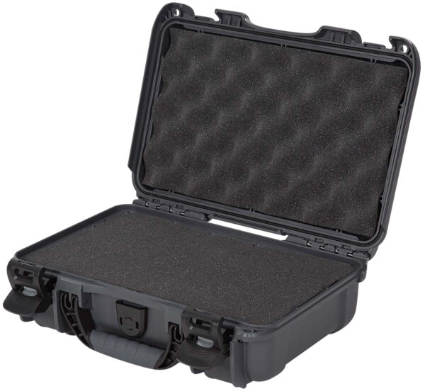 Nanuk 9091007 909  Waterproof & Airline Approved Graphite Resin w/ Cubed Foam 11.44″ L x 7″ W x 3.68″ H Interior Dimensions