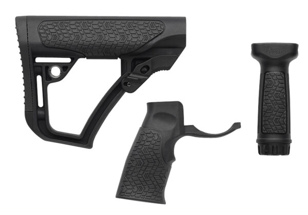 Daniel Defense AR15 Furniture Kit: Collapsible Stock, Grip & Foregrip