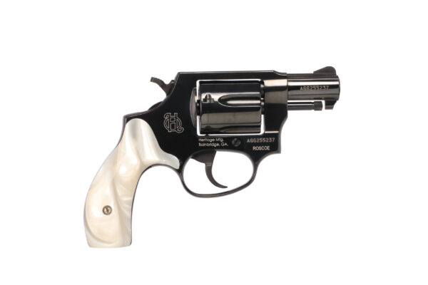 herr38b2wp8cdc-scaled-1 HERITAGE MANUFACTURING ROSCOE 38SPL BL/PEARL 2″ 5RD