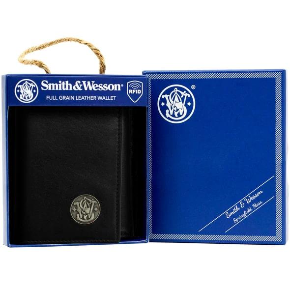 https3A2F2Fmedia.chattanoogashooting.com2Fimages2Fproduct2FRV493552FRV49355 Smith & Wesson Tri-Fold Wallet Black