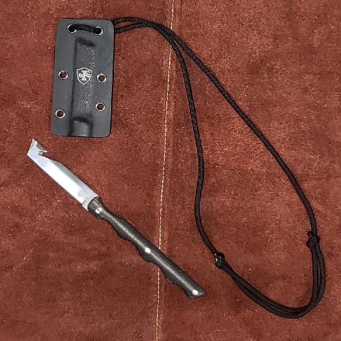 https3A2F2Fmedia.chattanoogashooting.com2Fimages2Fproduct2FTKNTKB2222FTKNTKB222 Templar Neck Knife Black Powder D2 Tanto Silver
